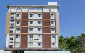 Treebo Rushi Grand, 1 Km To Rushikonda Beach